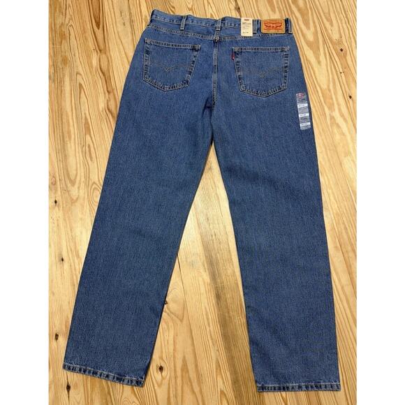 NWT Levi's 550 Relaxed Fit Loose Thigh Tapered Leg Blue Denim Jeans Men’s 38x34 - Picture 2 of 8